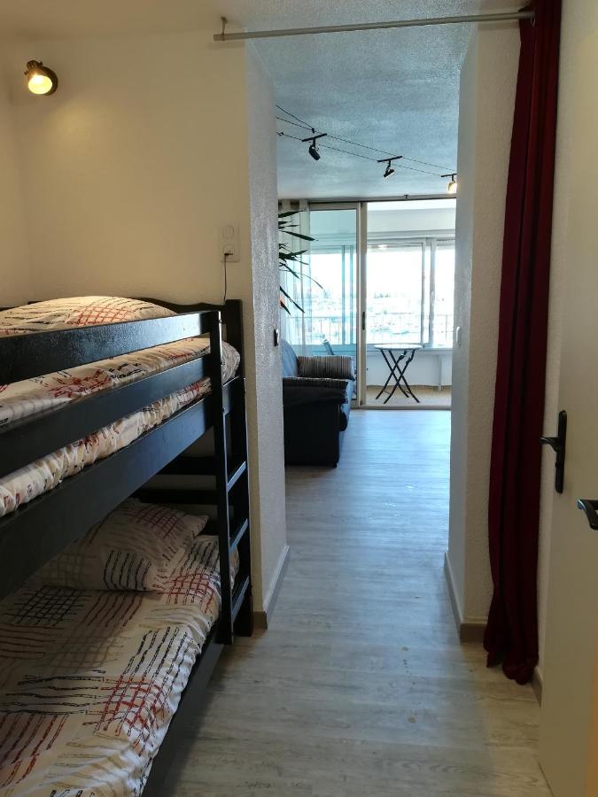 Studio Cabine Vue Port Avec Parking Prive, Piscine, Parc, Boulodrome Agde Exteriör bild